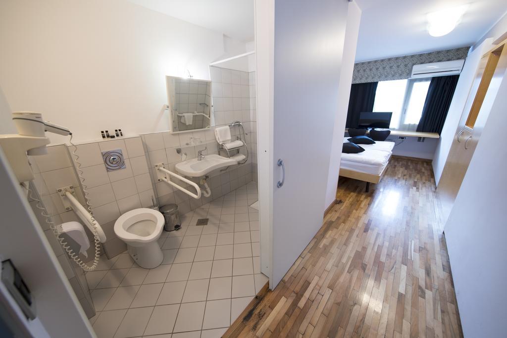 Hotel Grosuplje Dış mekan fotoğraf