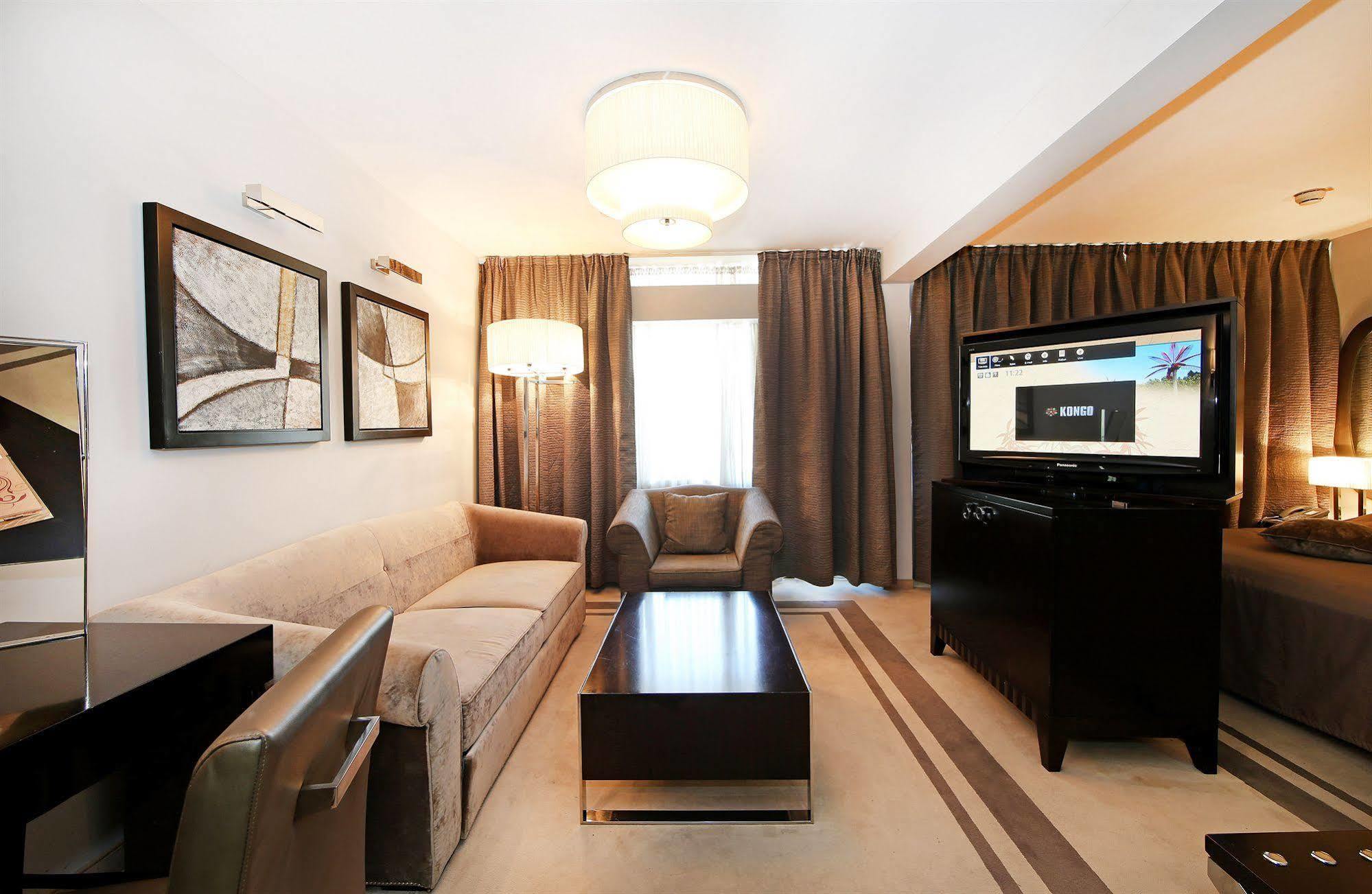 Hotel Grosuplje Dış mekan fotoğraf